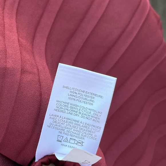 Burgundy Pleated Accordion A-Line Mini Skirt - Picture 5 of 7